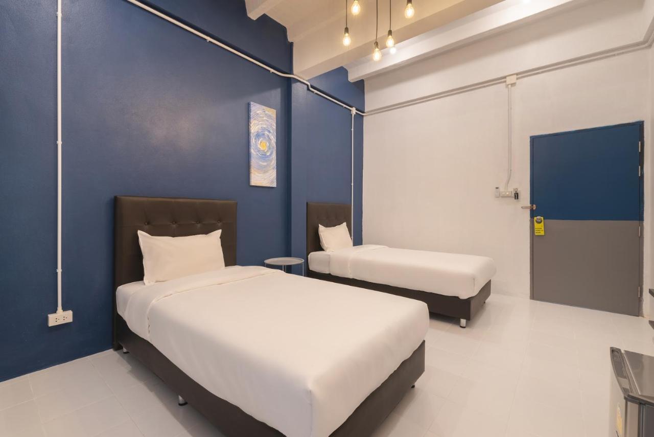 Bedgasm Hotel X Cafe Nimman Chiang Mai Extérieur photo