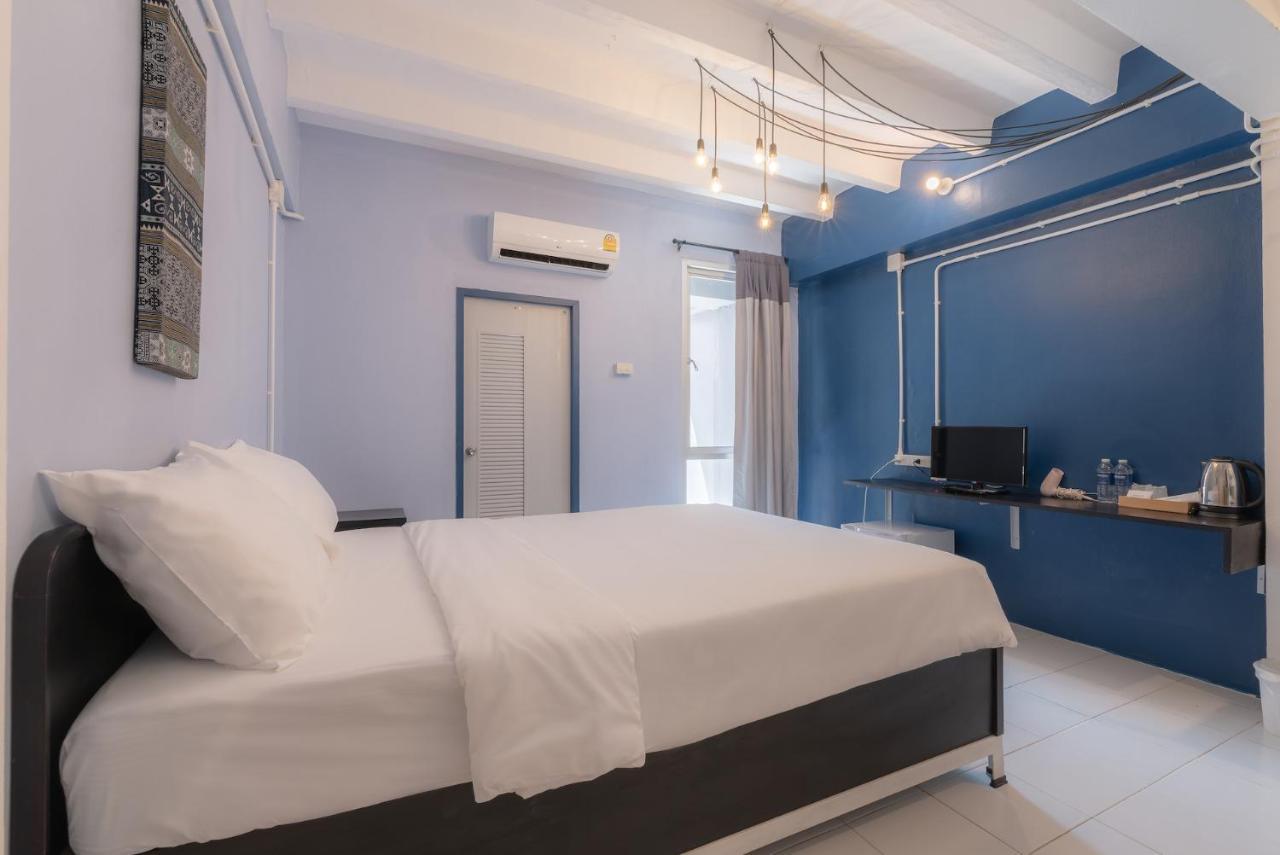Bedgasm Hotel X Cafe Nimman Chiang Mai Extérieur photo