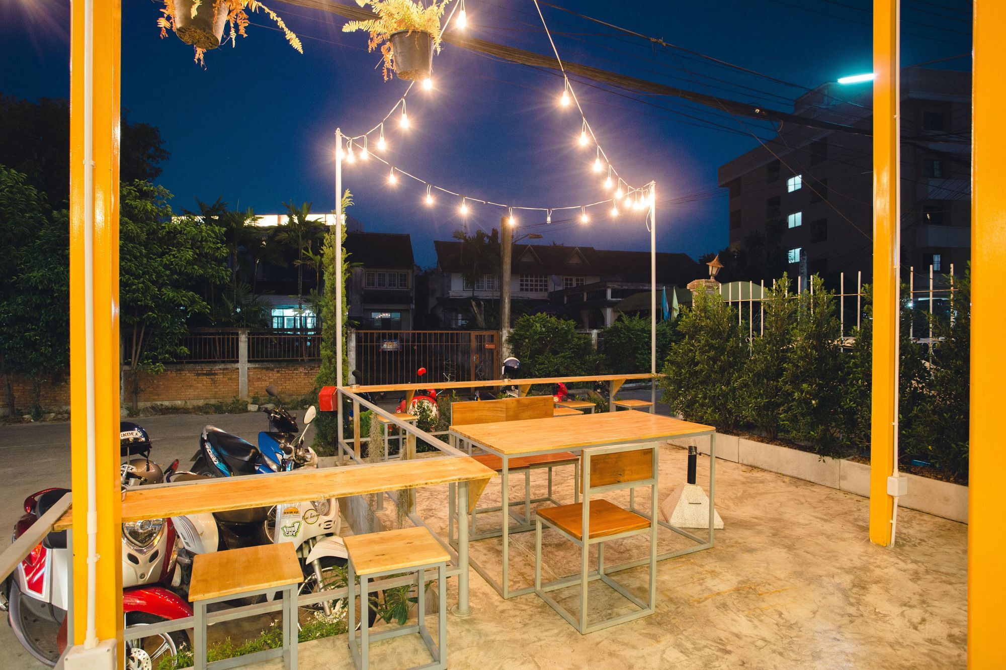 Bedgasm Hotel X Cafe Nimman Chiang Mai Extérieur photo
